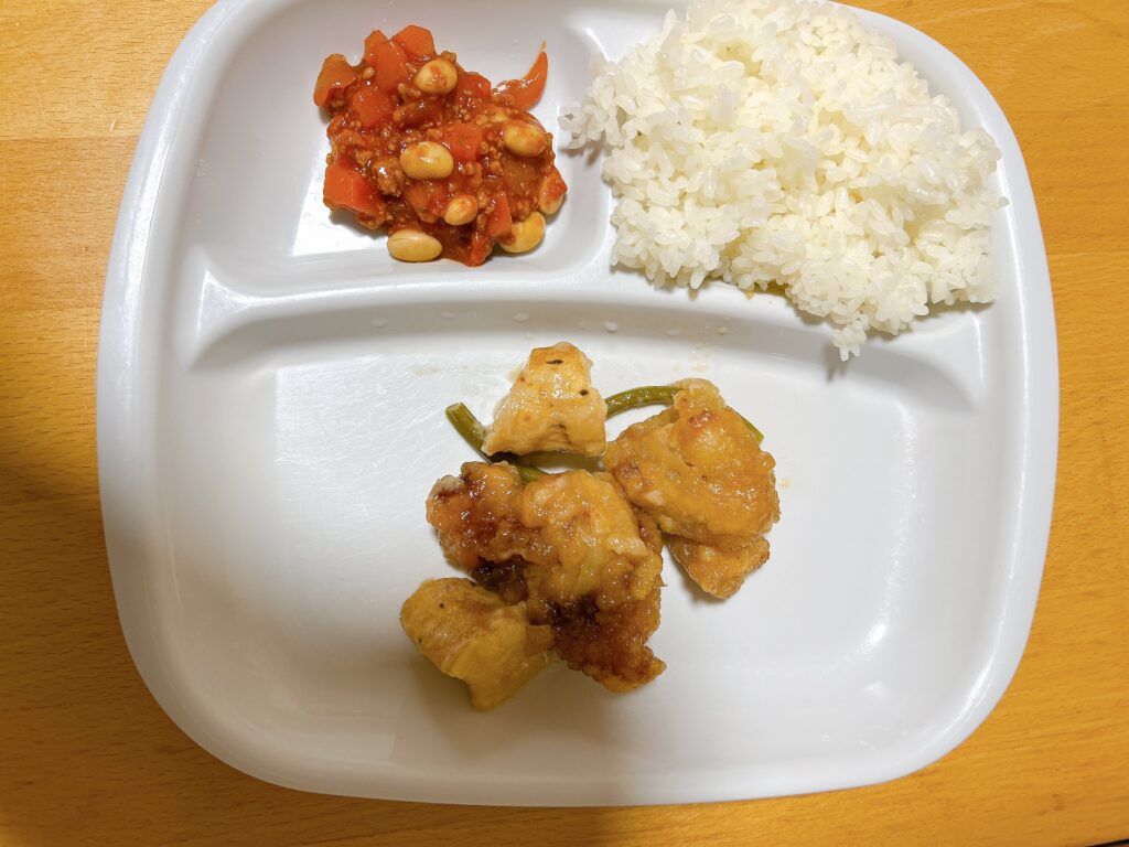 ツクリオの湯葉とオクラ・菜の花のお浸しのパック中身